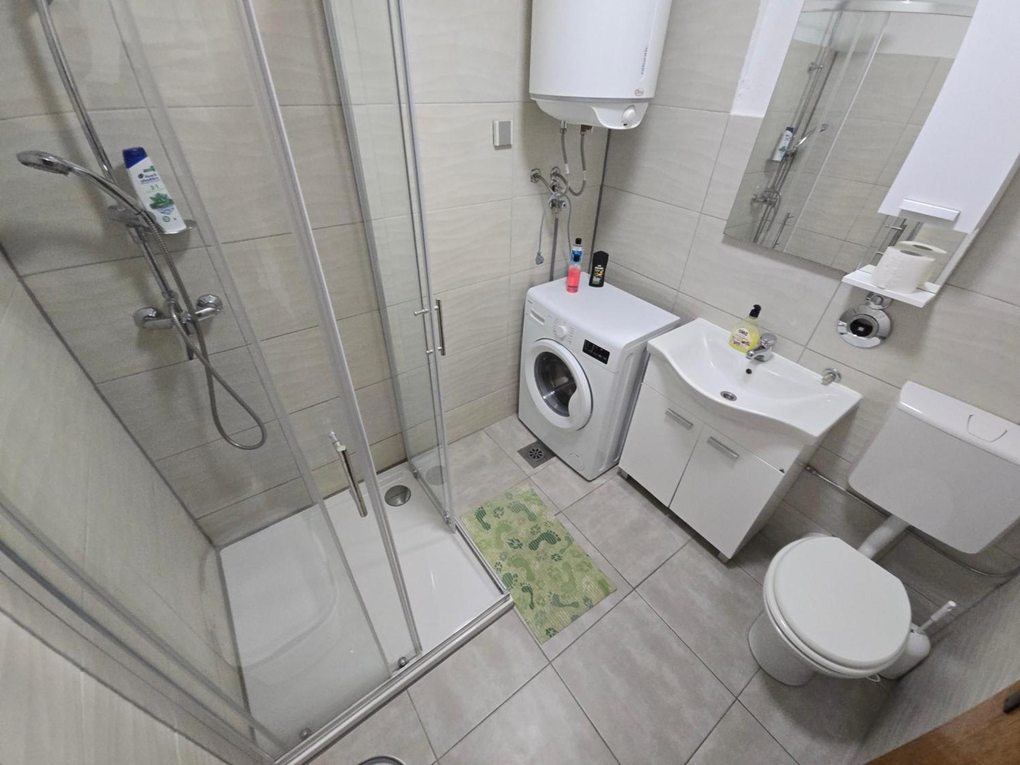 Apartman Valentic Vinkovci Zewnętrze zdjęcie